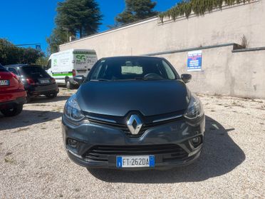 Renault Clio TCe 12V 90 CV GPL 5 porte Moschino Intens