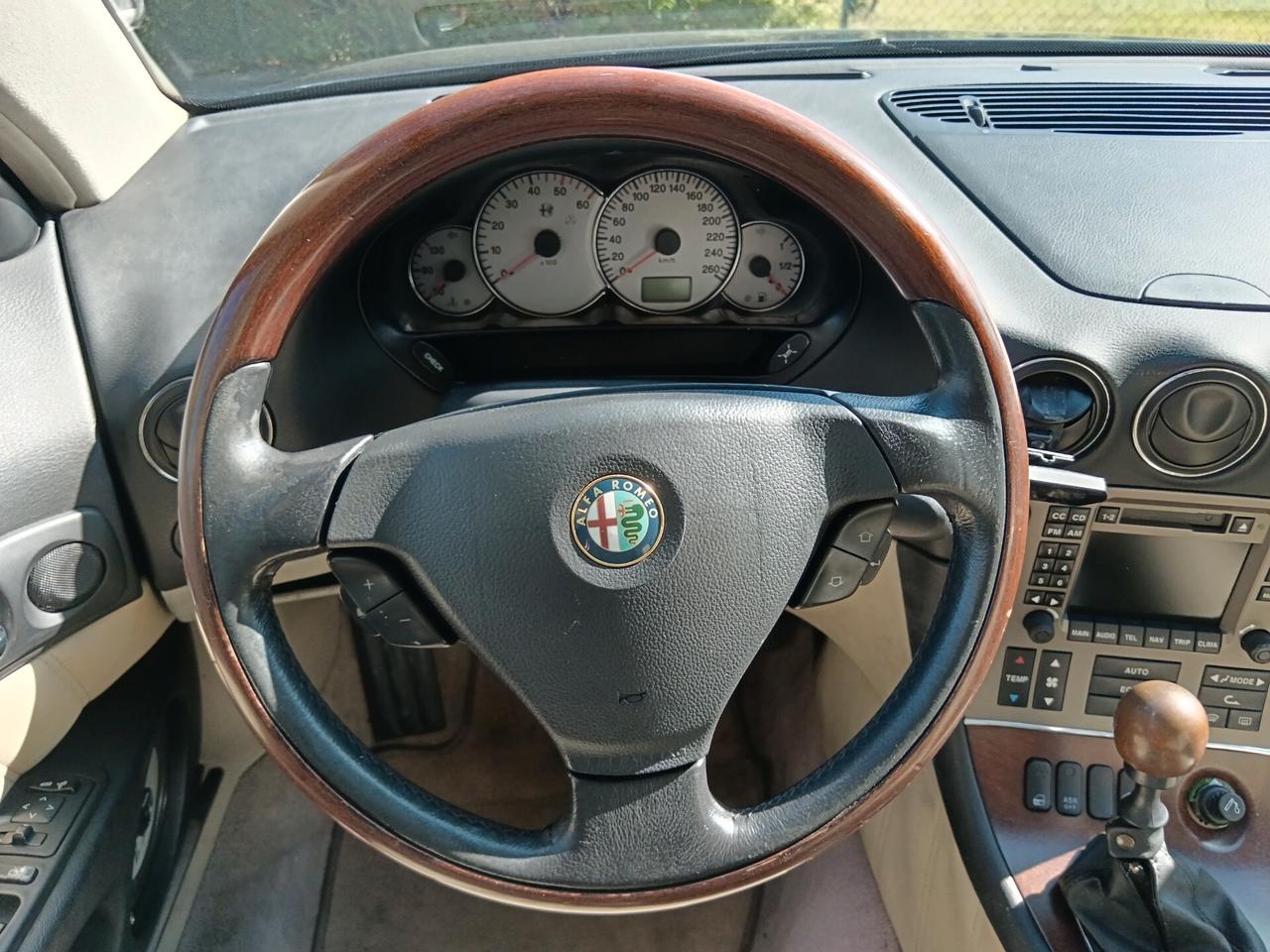 Alfa Romeo 166 2.4 JTD 150CV DISTINCTIVE