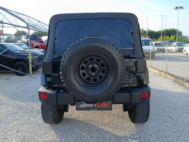 Jeep Wrangler 3ª serie Unlimited 2.8 CRD DPF Sahara Auto
