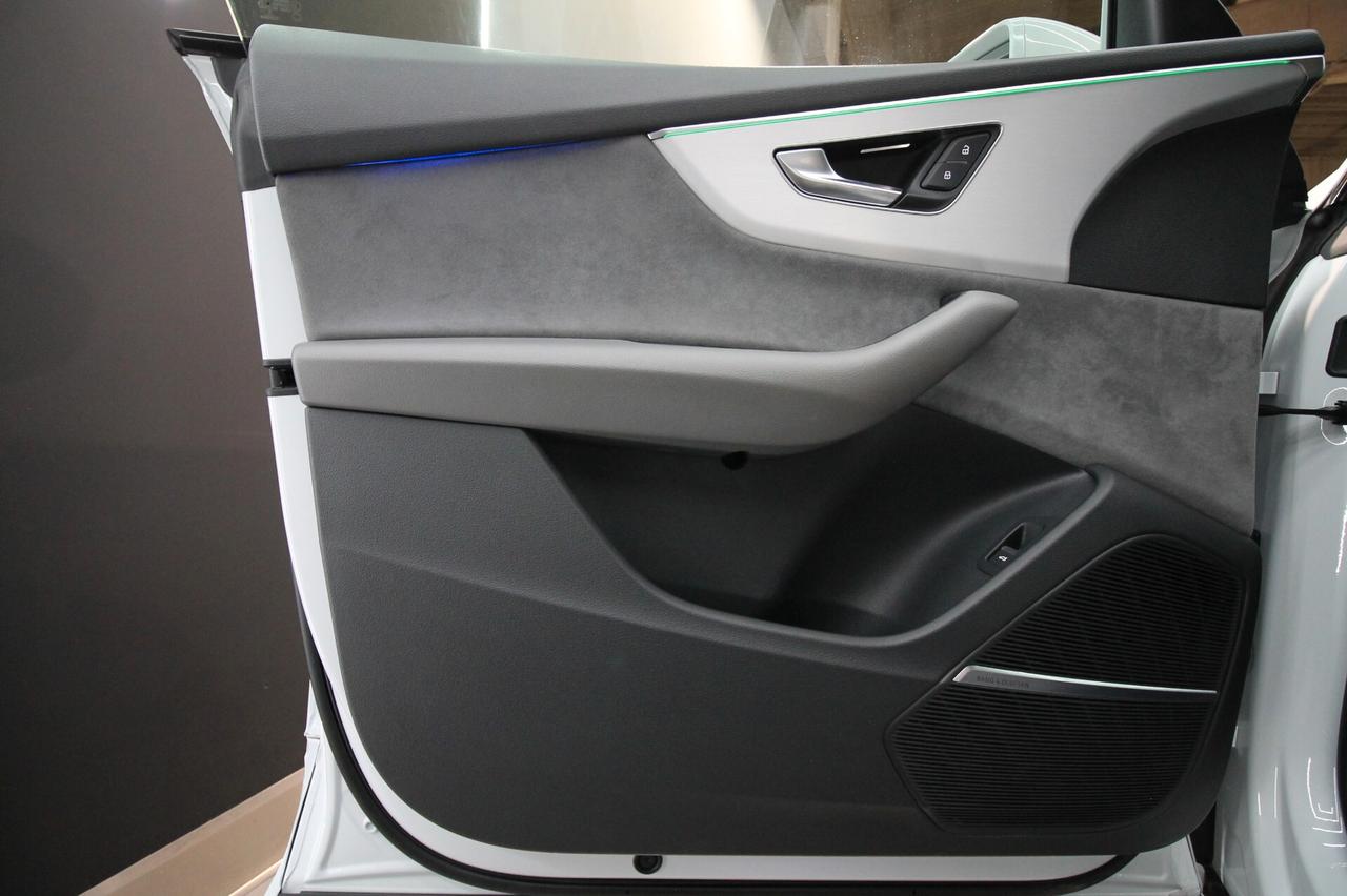 AUDI Q8 50 TDI 286 CV