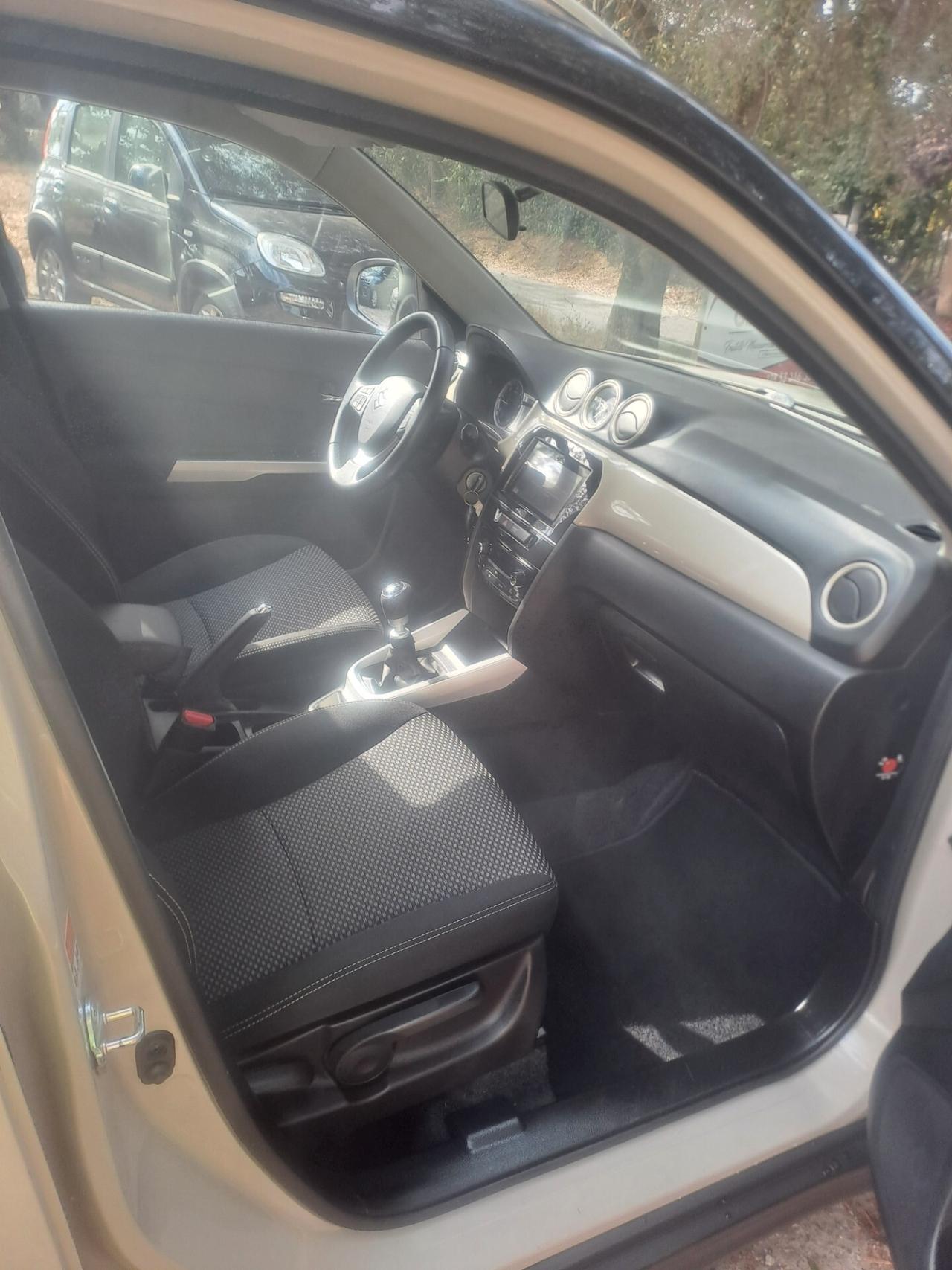 Suzuki Vitara 1.6 DDiS V-Top