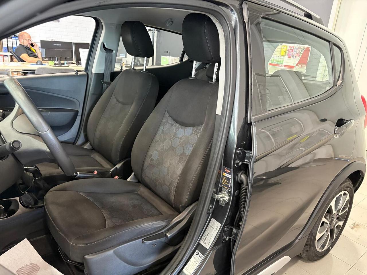 Opel Karl 1.0 Rocks Gpl 73cv