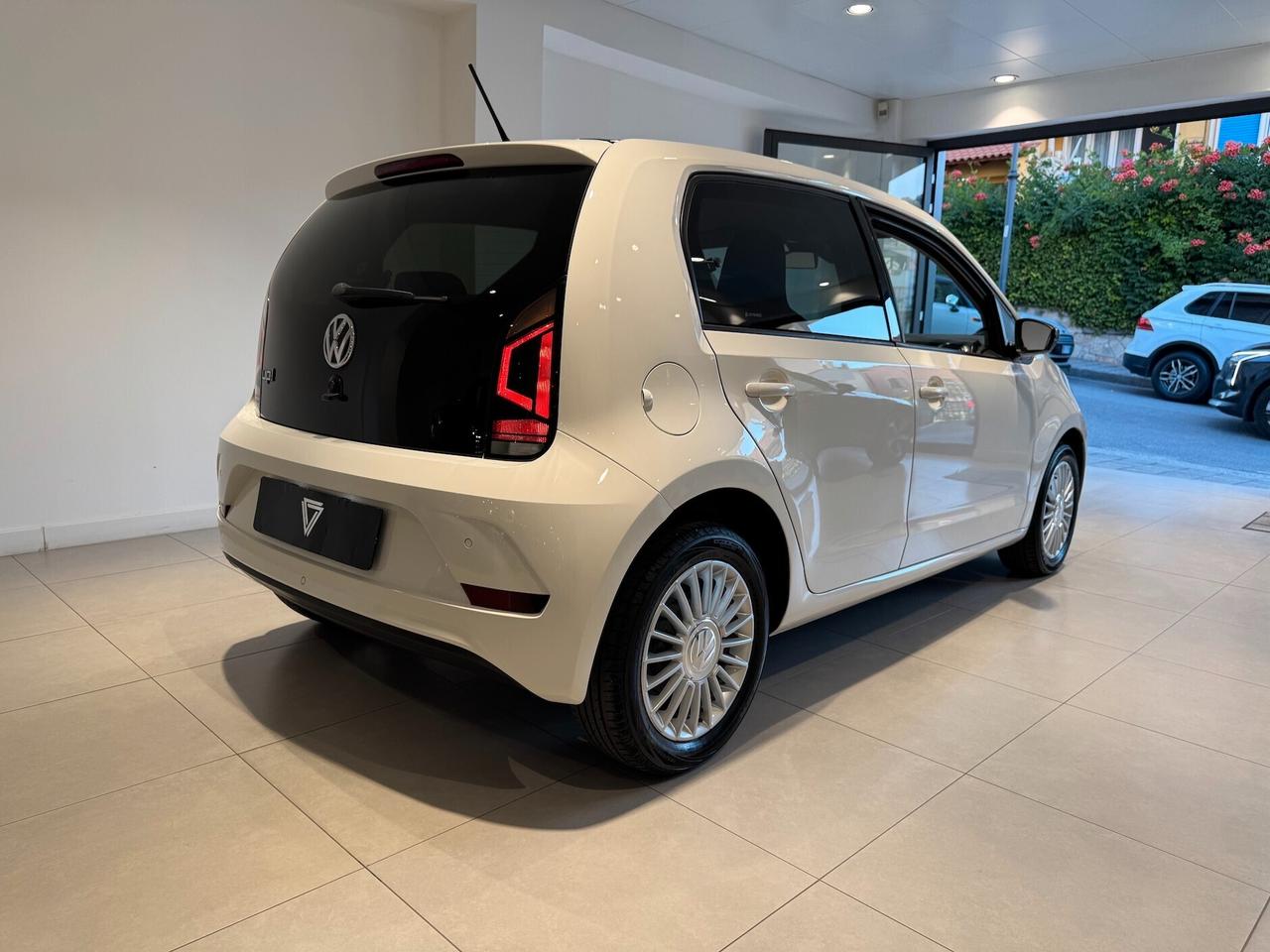 Volkswagen up! 1.0 5p. move BlueMotion Technology ASG