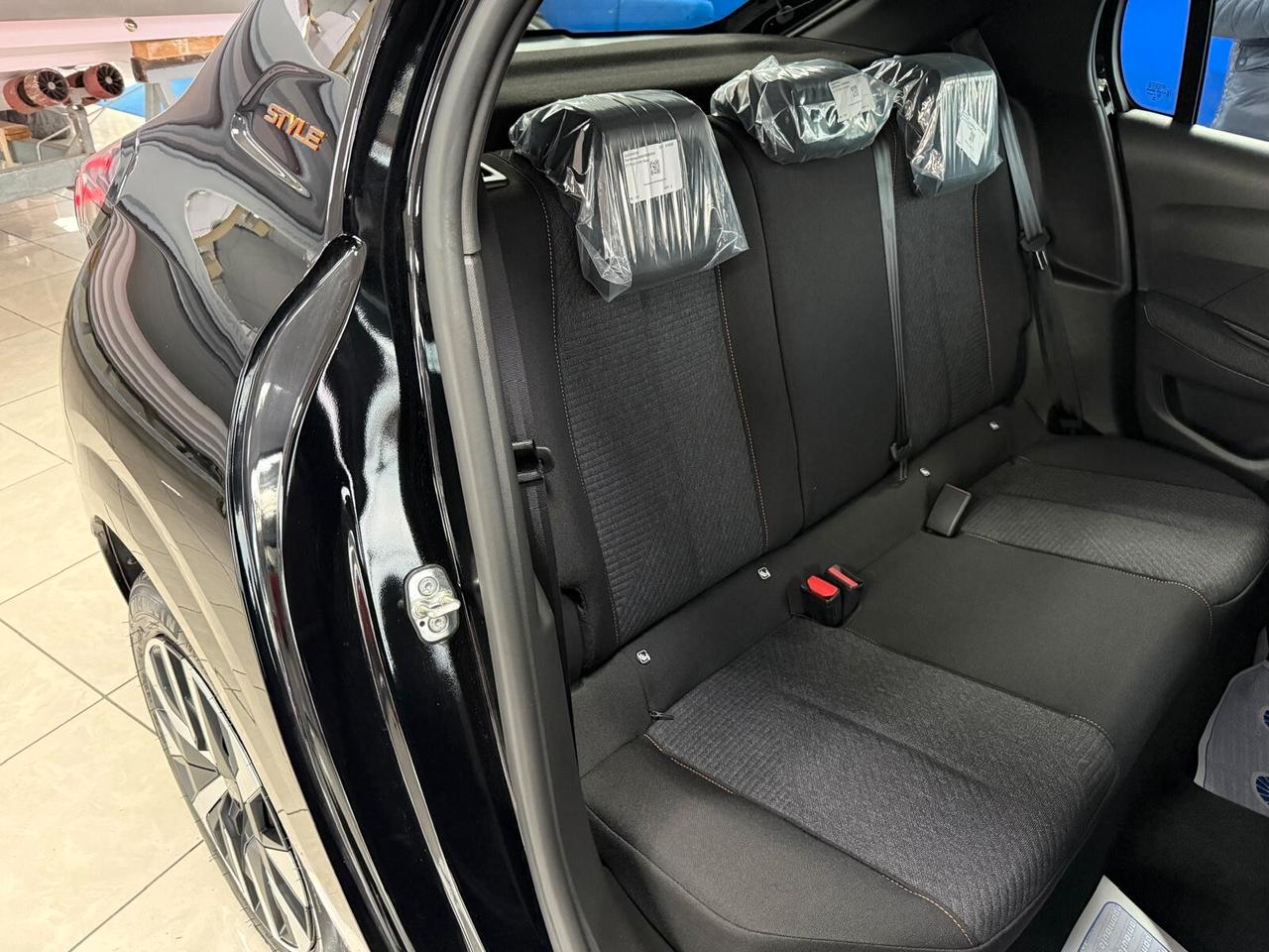 Peugeot 208 Hybrid 110 e-DCS6 Style