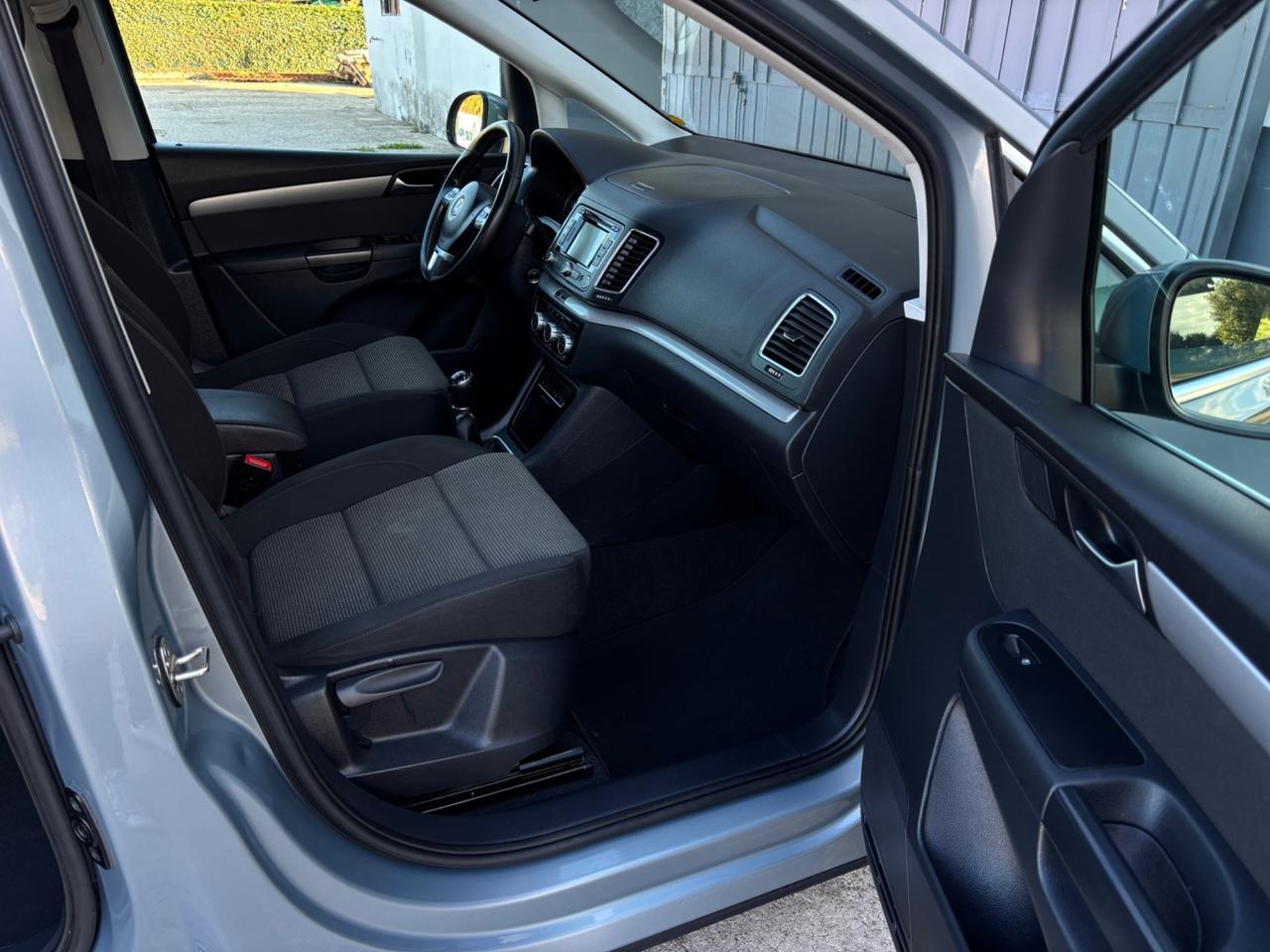 Volkswagen Sharan 2.0 TDI. Garanzia. Neopatentati