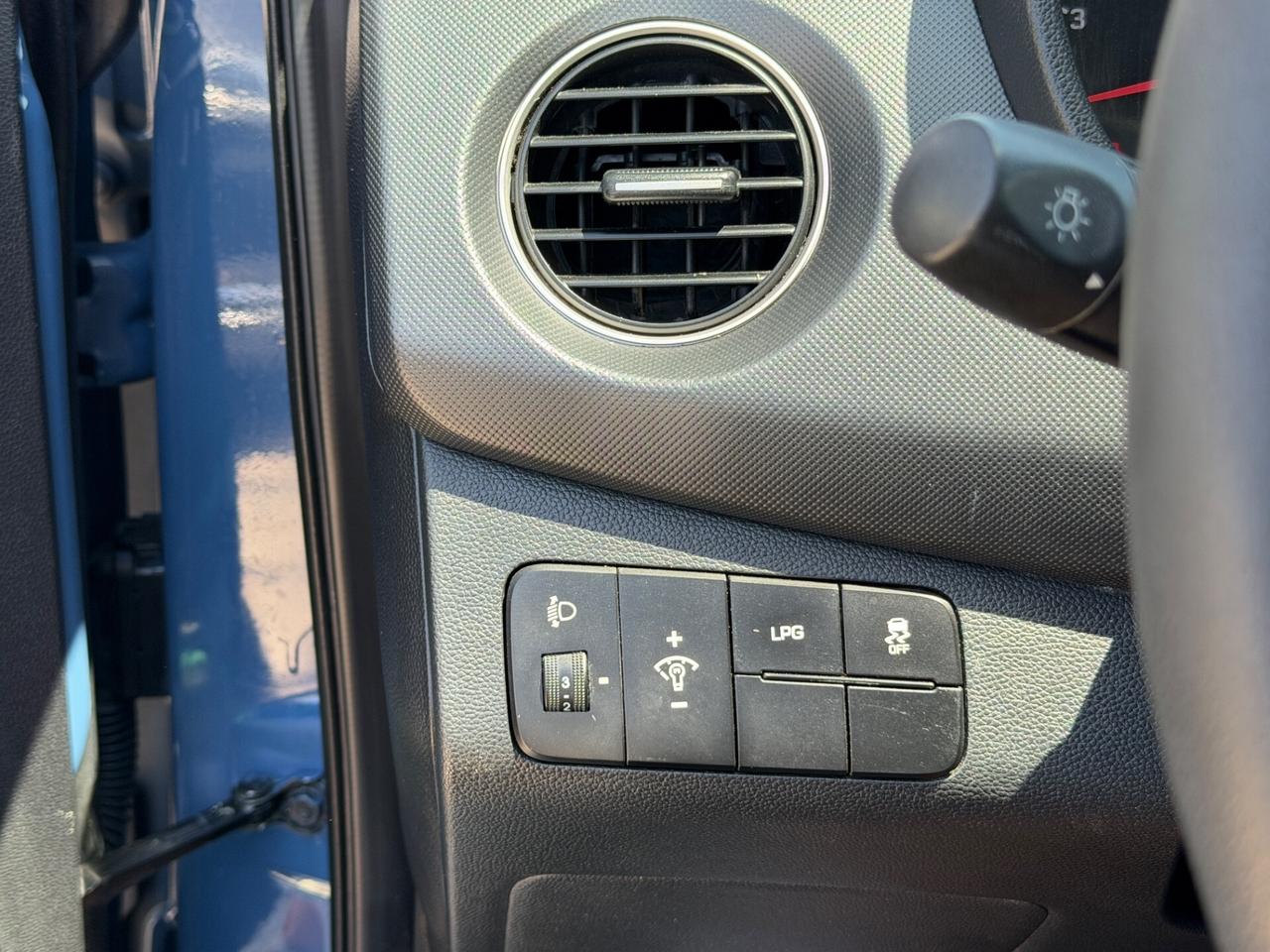 Hyundai i10 1.0 LPGI Econext Login “GPL”