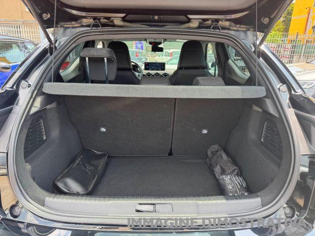 DS AUTOMOBILES DS 3 Crossback BlueHDi 100 So Chic