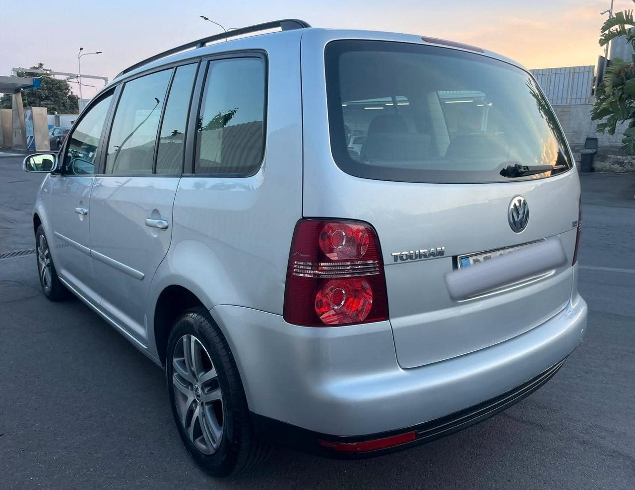 Volkswagen Touran 1.9 TDI 105CV 7 POSTI