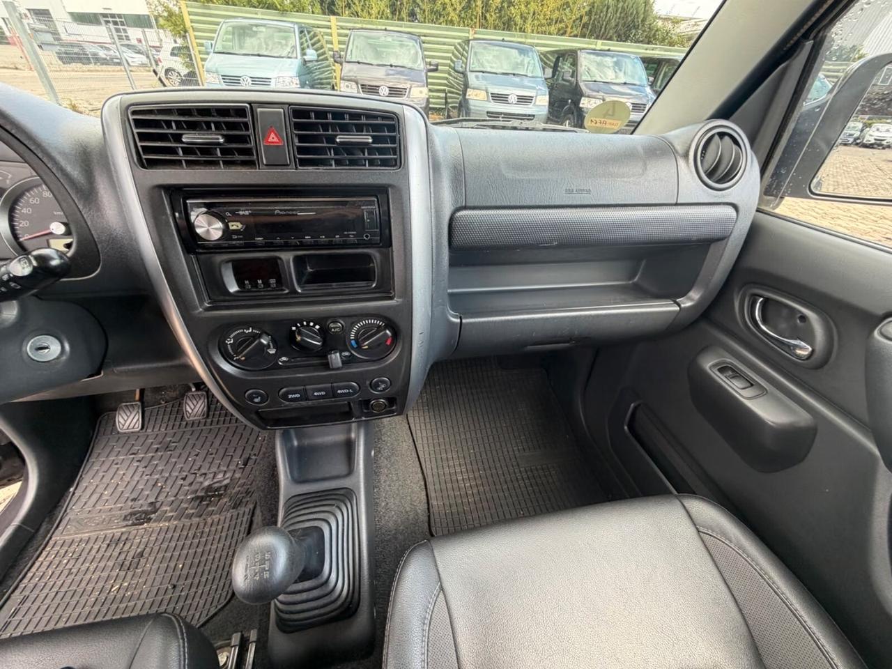 Suzuki Jimny 1.3i 16V cat 4WD Special