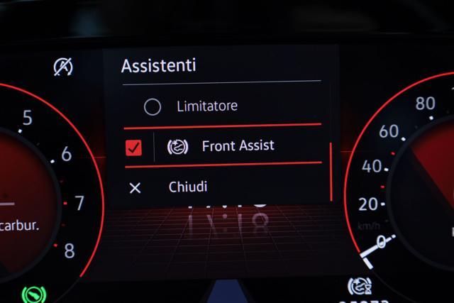 VOLKSWAGEN Golf Variant 1.0 eTSI EVO DSG Life