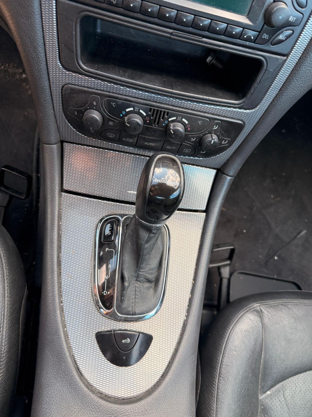 Mercedes-benz CLK 200 Kompr. TPS cat Cabrio Avantg.