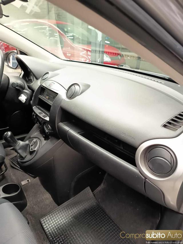 MAZDA 2 1.3 16V 75CV 5p. Easy Clima
