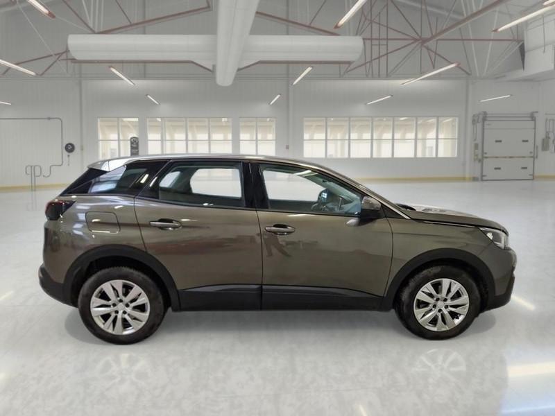 PEUGEOT 3008 BLUEHDI 130 EAT8 SES BUSINESS 5 PORTE SUV