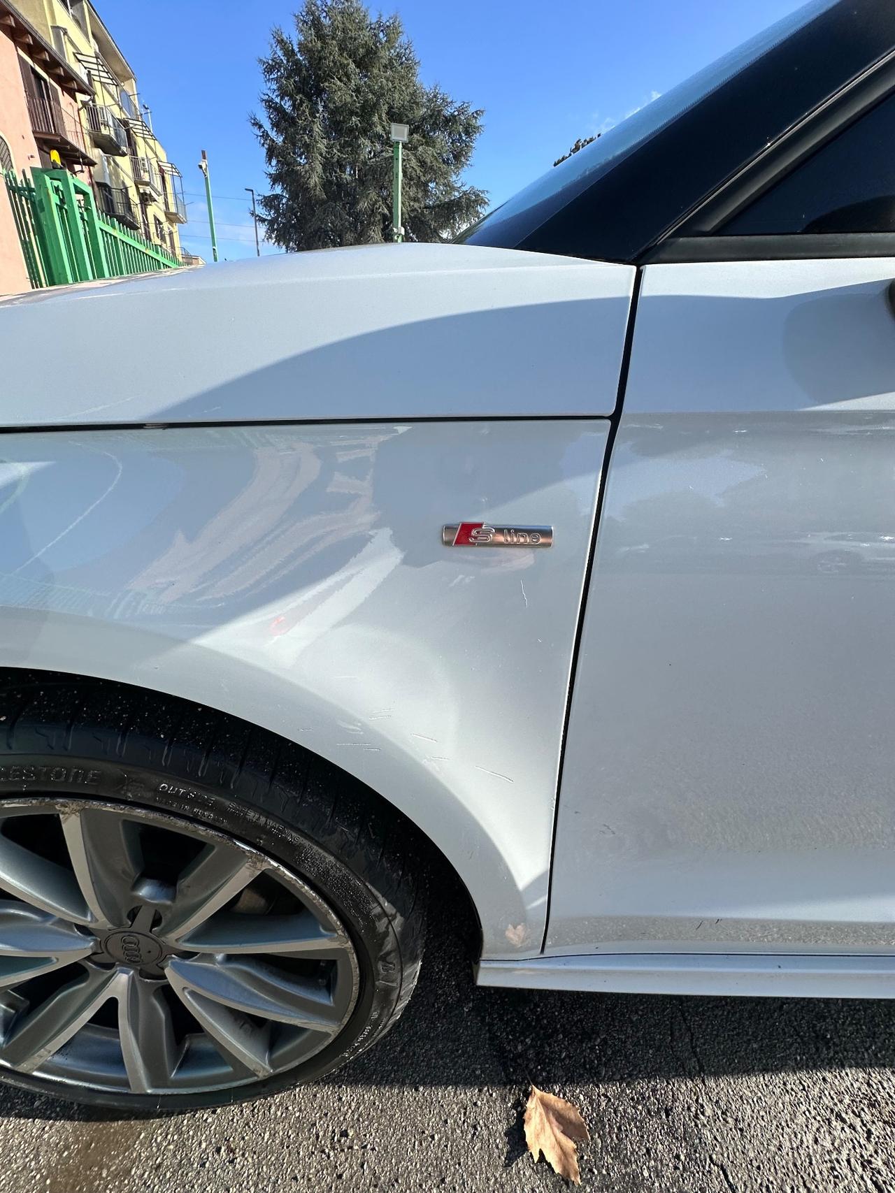 Audi A1 1.2 TFSI S line edition plus