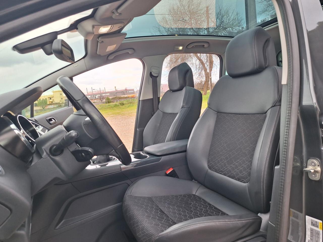 Peugeot 3008 BlueHDi 120 Allure TETTO NAVI