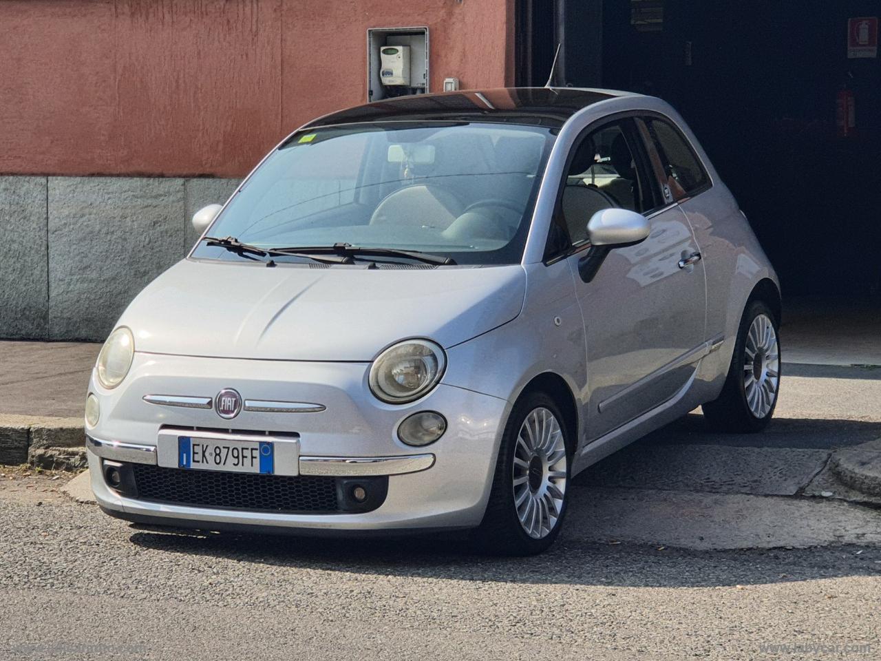 FIAT 500 0.9 TwinAir Turbo Lounge