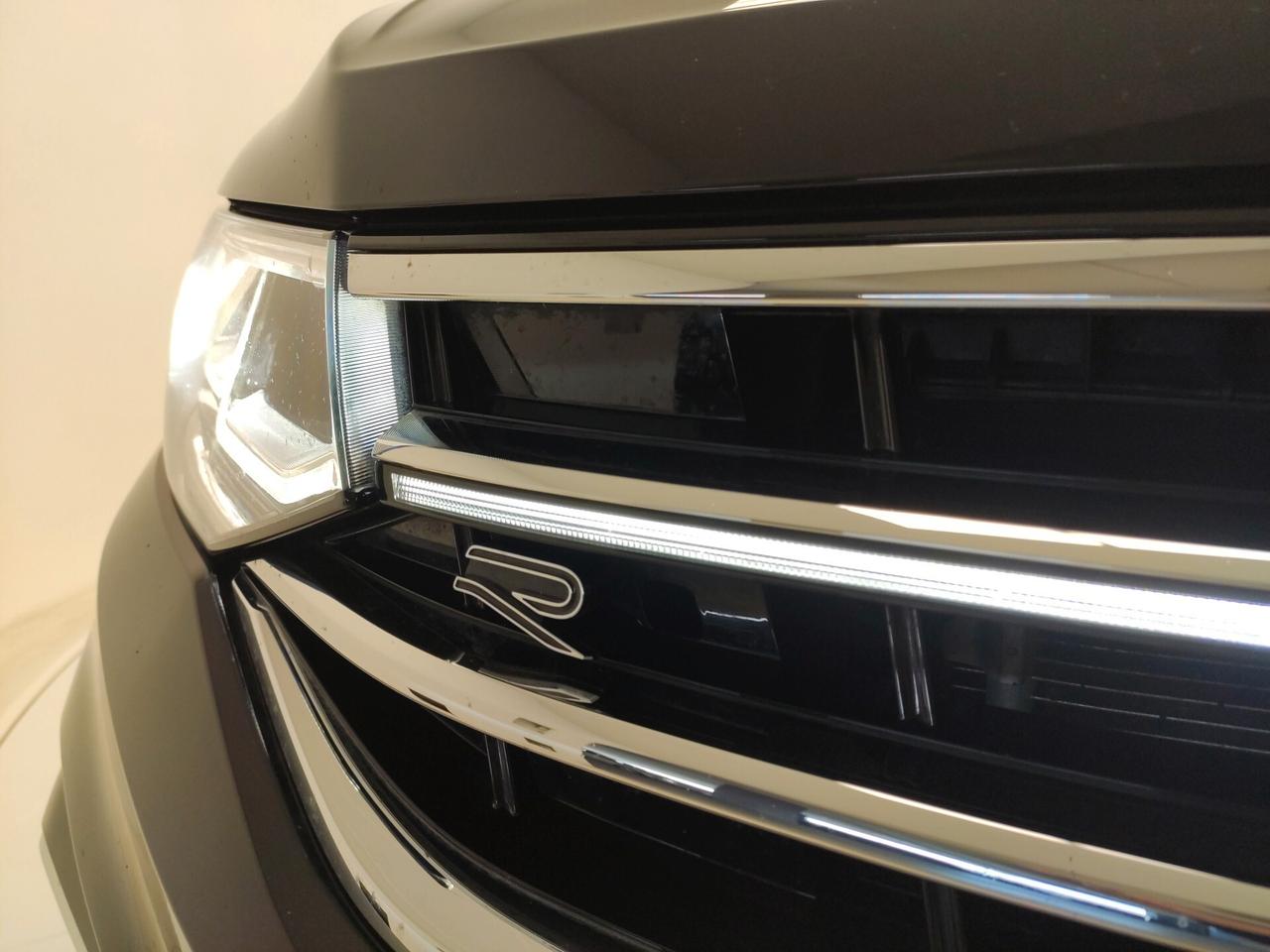 Volkswagen Tiguan Allspace 2.0 TDI SCR DSG R-Line