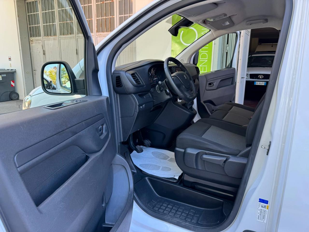 Peugeot Expert 1.5 120CV 3POST L2 GARANZIA 24 MESI