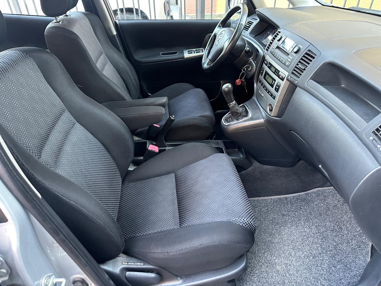 Toyota Corolla Verso 1.6 16V