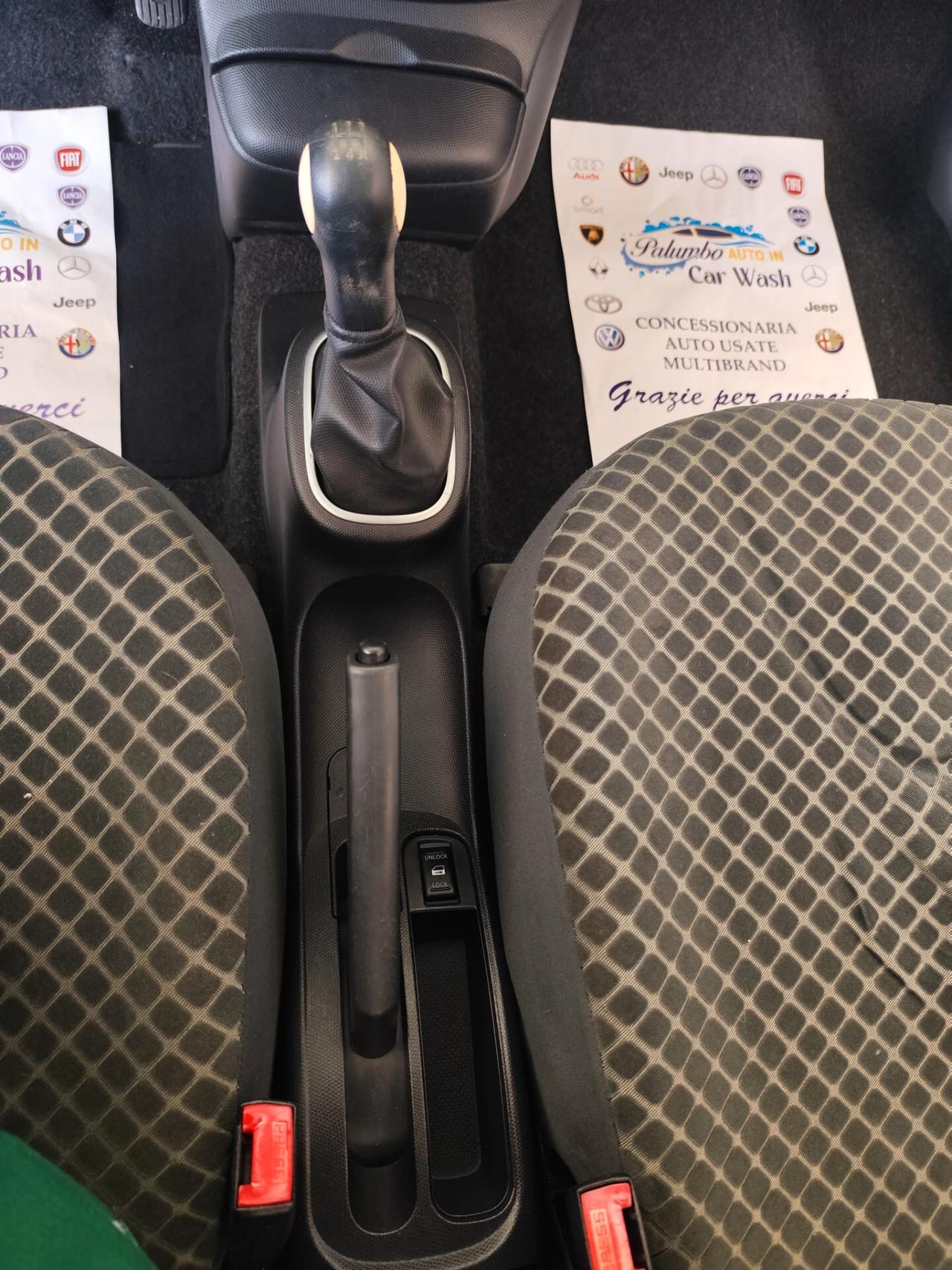 Nissan Micra 1.2 16V 5 porte Acenta