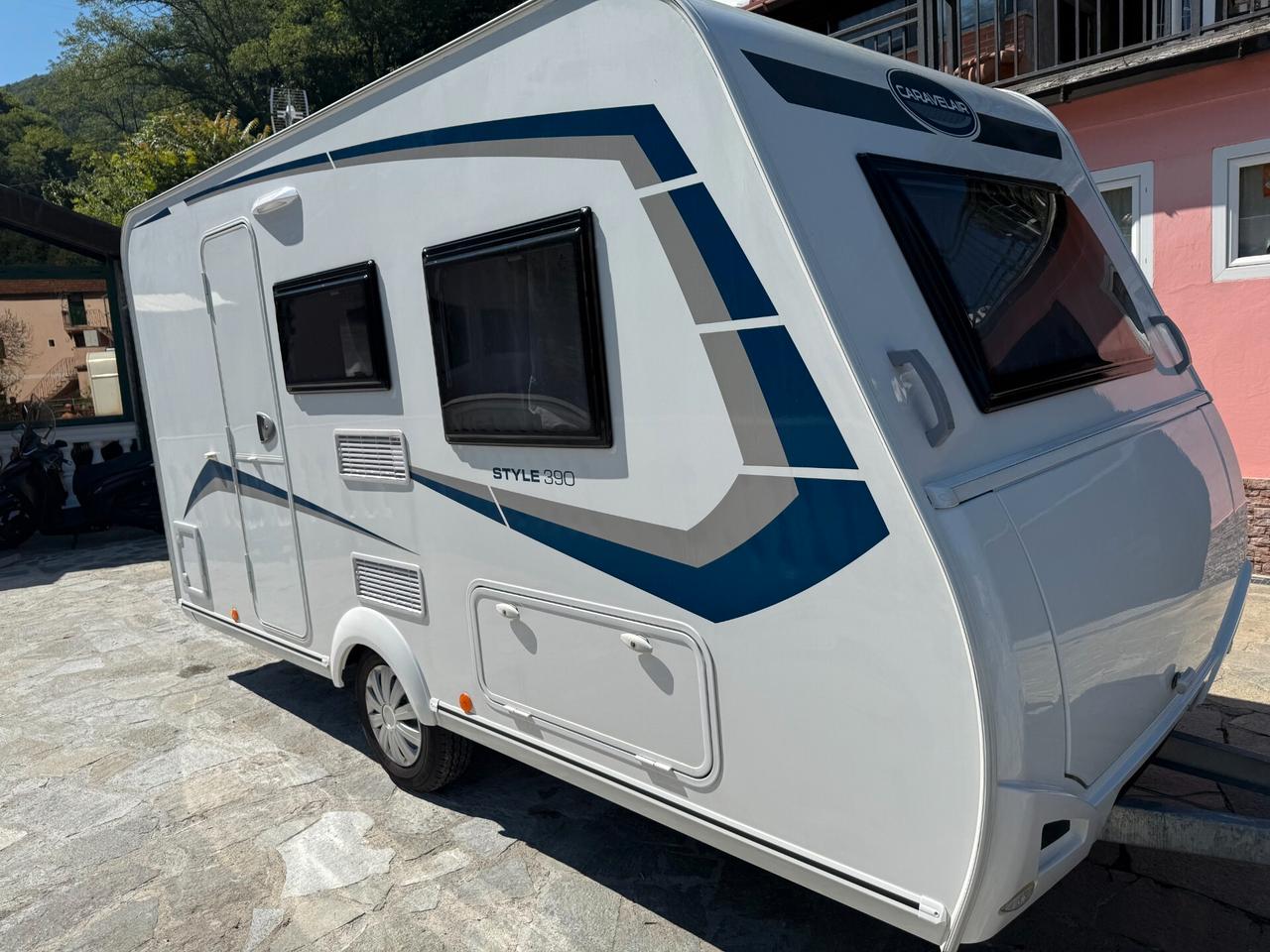 Caravelair ALBA STYLE 390 PACK SHOWER