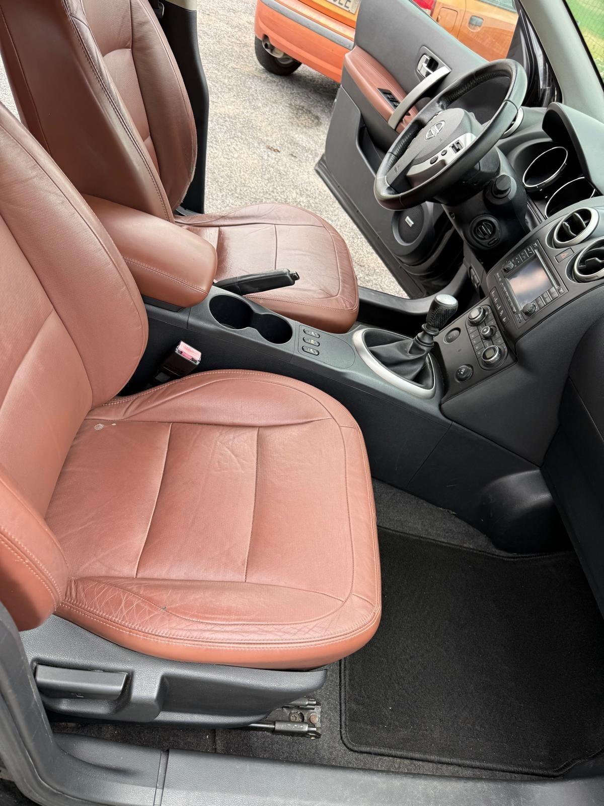 Nissan Qashqai Qashqai+2 1.5 dCi DPF Visia
