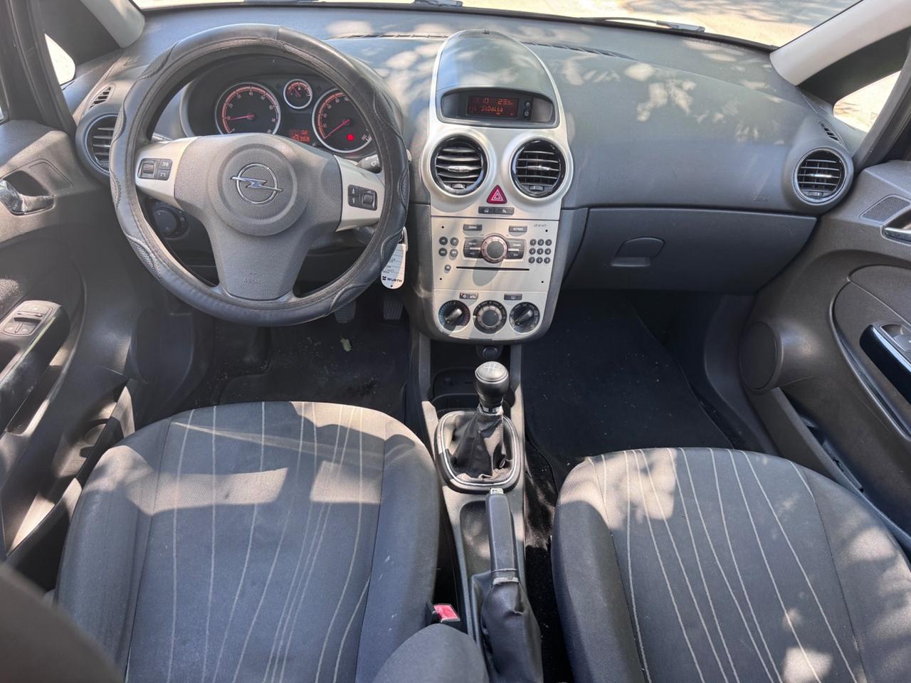Opel Corsa 1.0 12V 5 porte Club