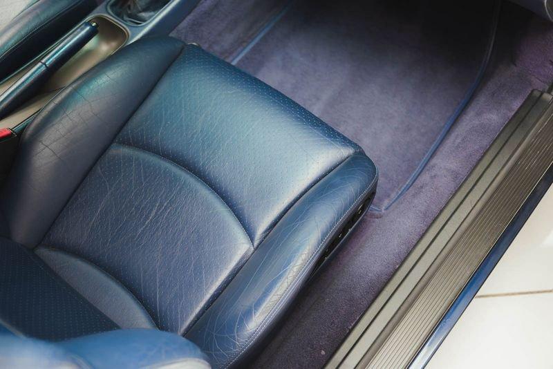 Porsche 911 PORSCHE 911 993 CARRERA 4