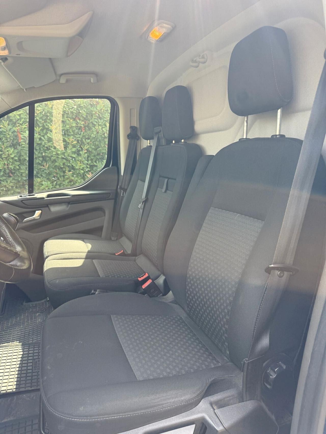 Ford Custom Euro 6.2 2020