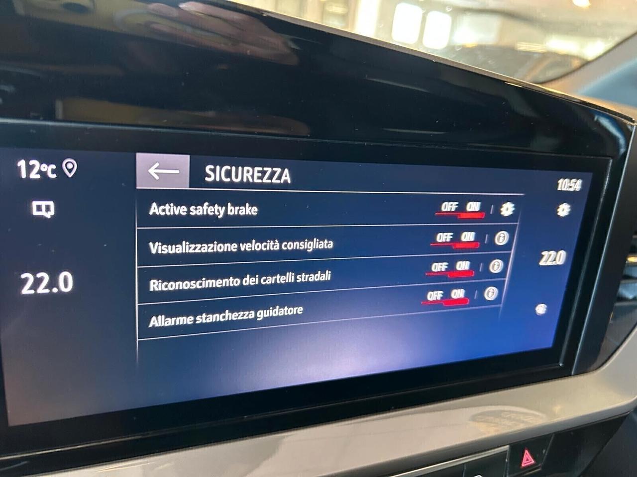 Opel Mokka ULTIMATE 1.2 Turbo aut. SPOTICAR