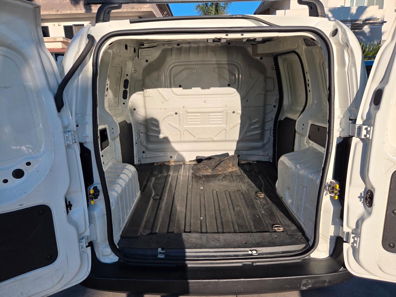Fiat Fiorino 1.3 MJT 95CV Cargo - 09/2019