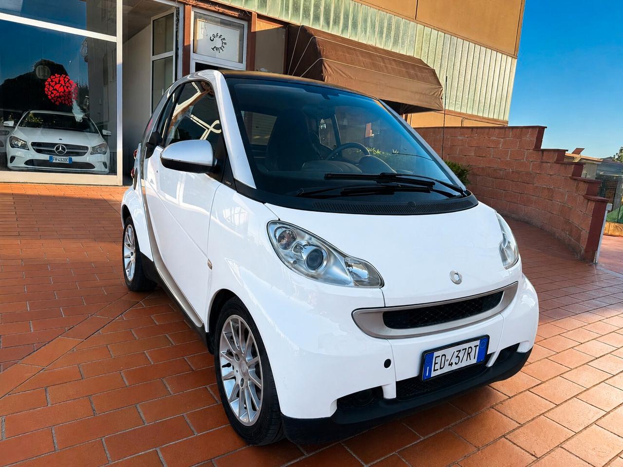 Smart ForTwo 1000 52 kW coupé pure