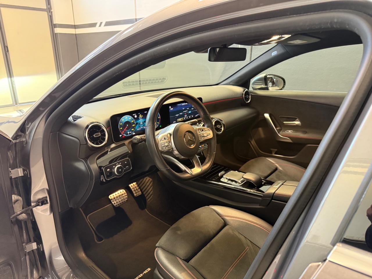 Mercedes-benz A 200 d Automatic Premium Amg