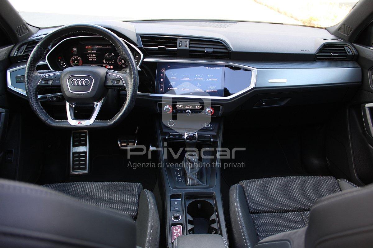 AUDI Q3 40 TDI quattro S tronic S line edition