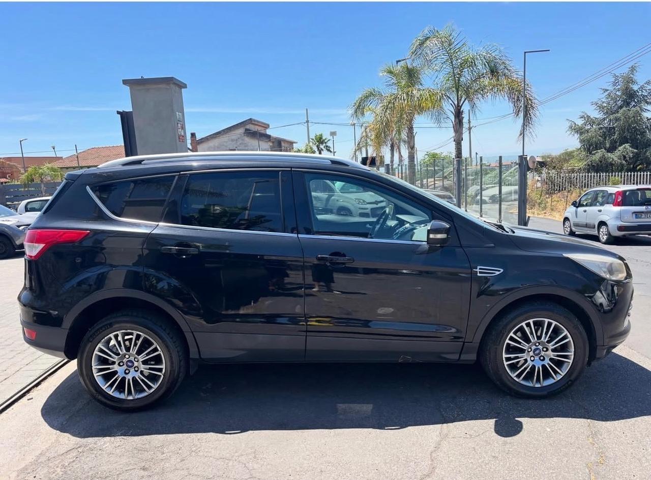 Ford Kuga Kuga+ 2.0 TDCi 140 CV 2WD DPF