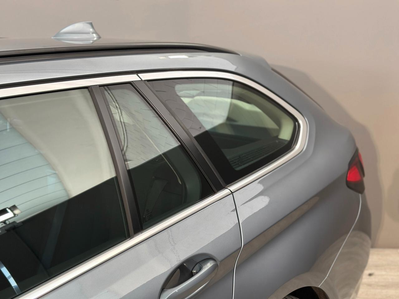 BMW 520 d Touring MHEV xDrive Business auto