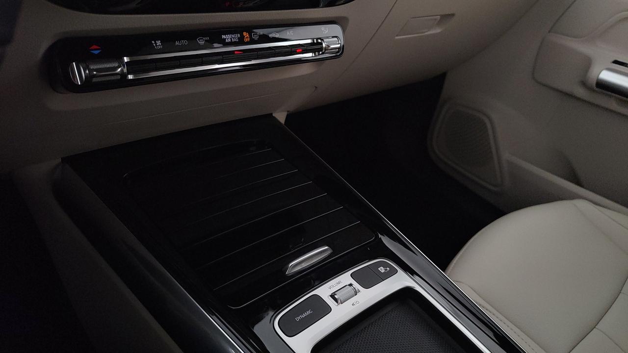 Mercedes-Benz GLA 200 d automatic