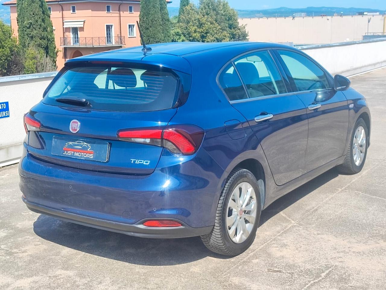 Fiat Tipo 1.6 Mjt S&amp;S 5 porte Business