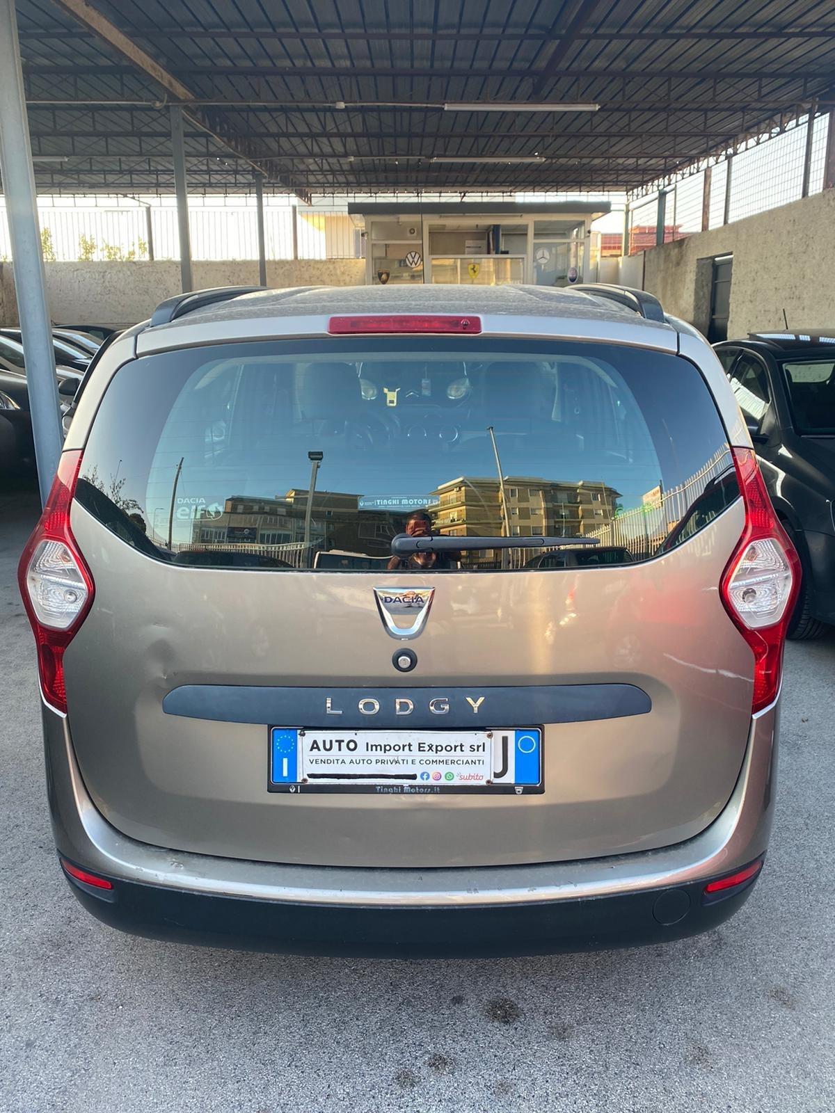 Dacia Lodgy 1.5 dCi lFine 2015 Full Navi TAGLIANDATA