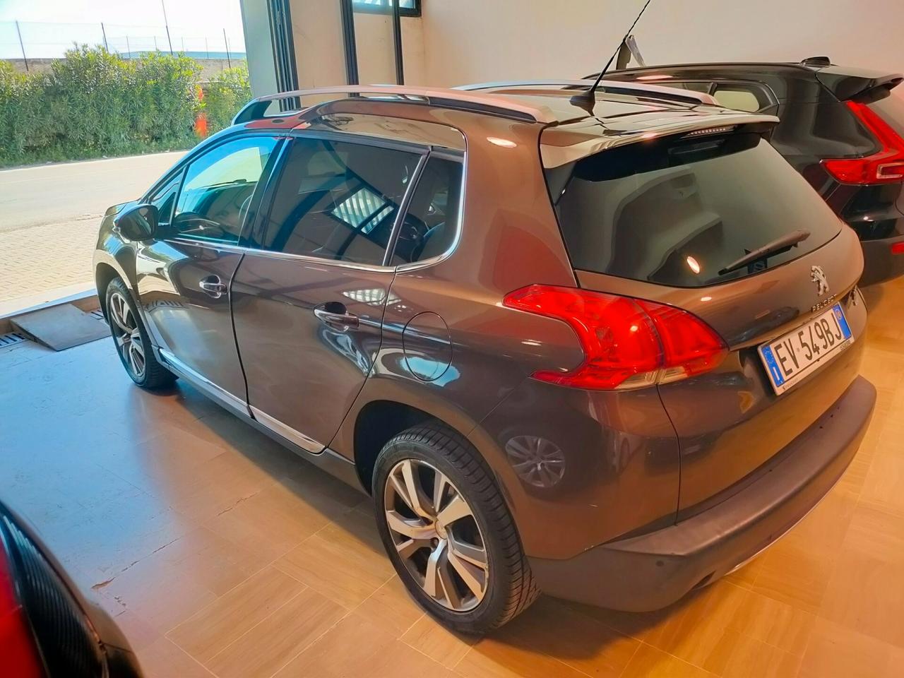 Peugeot 2008 1.6 e-HDi 92 CV Allure KM 95000