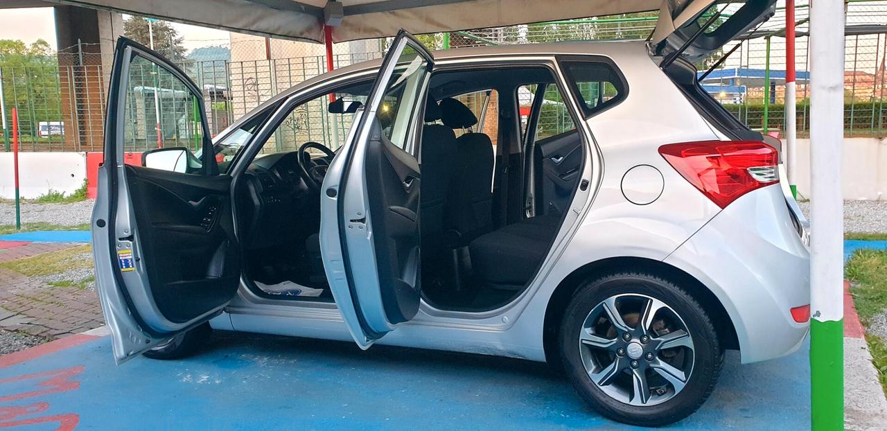 HYUNDAI IX20 1.4 BENZINA G.P.L DI CASA KM 84 MILA