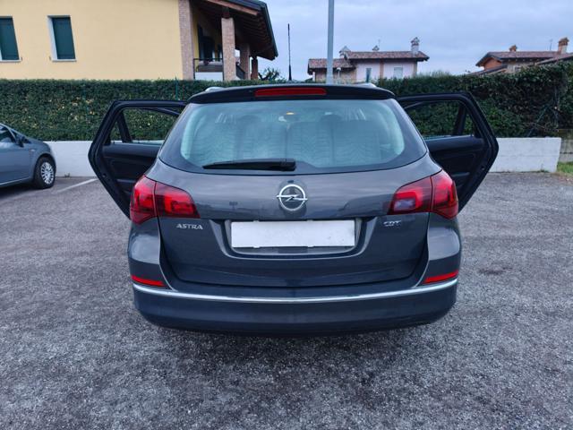 OPEL Astra 1.7 CDTI Sw Cosmo ( TAGLIANDATI )