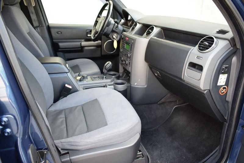 Land Rover Discovery 3 2.7 TDV6 7 POSTI