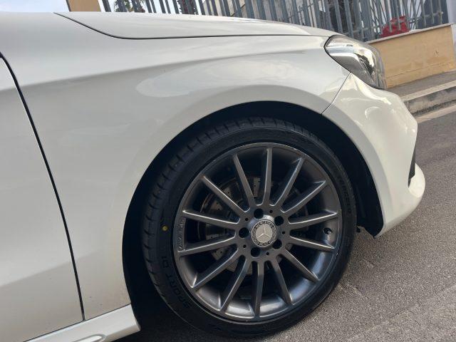 MERCEDES-BENZ A 180 d Premium AMG