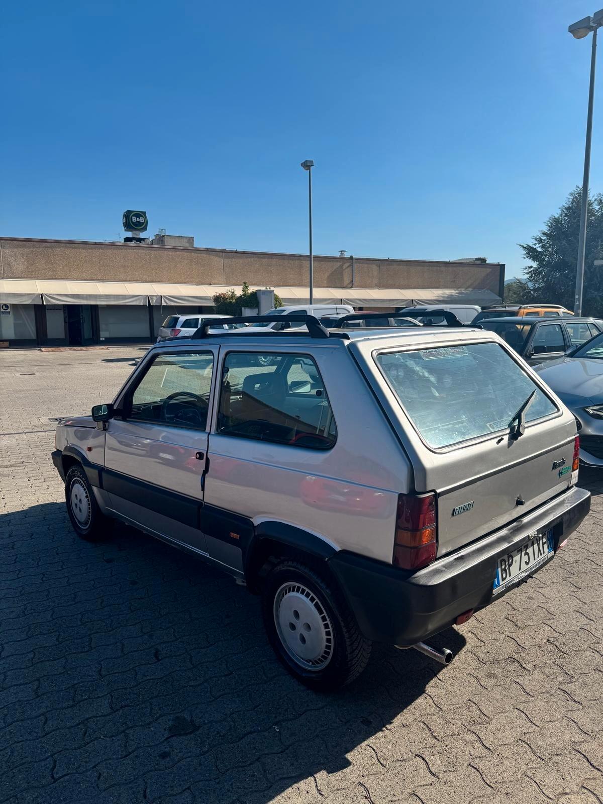 Fiat Panda 900 i.e. cat