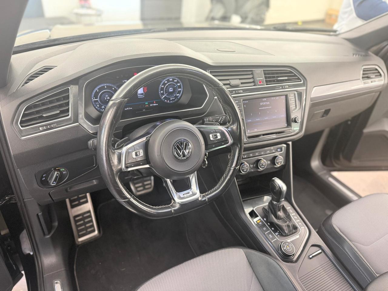 Volkswagen Tiguan 2.0 TDI r-line