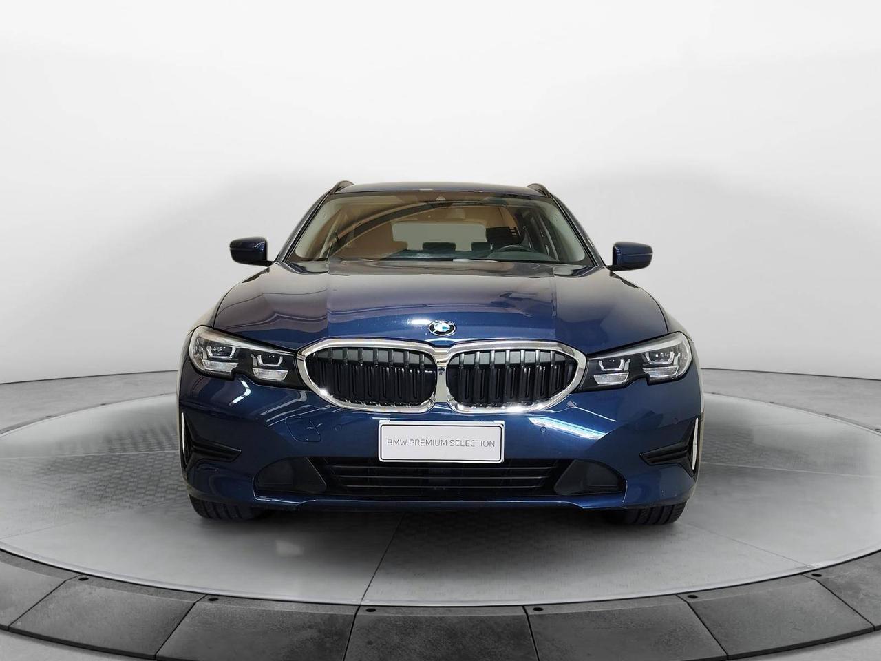 BMW Serie 3 318d Touring 48V Business Advantage