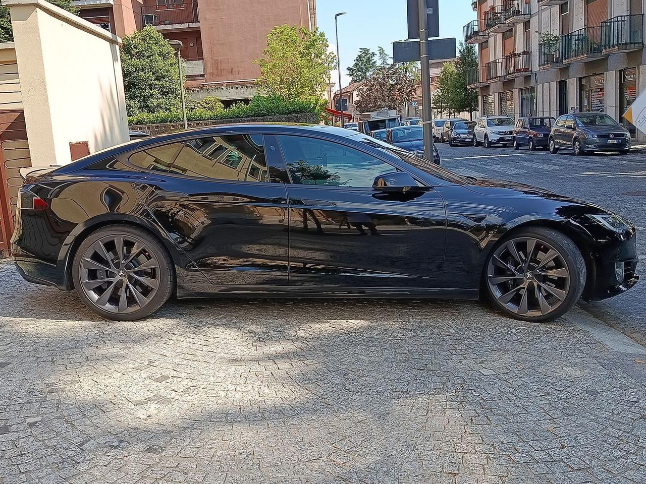 Tesla Model S 60d #6106