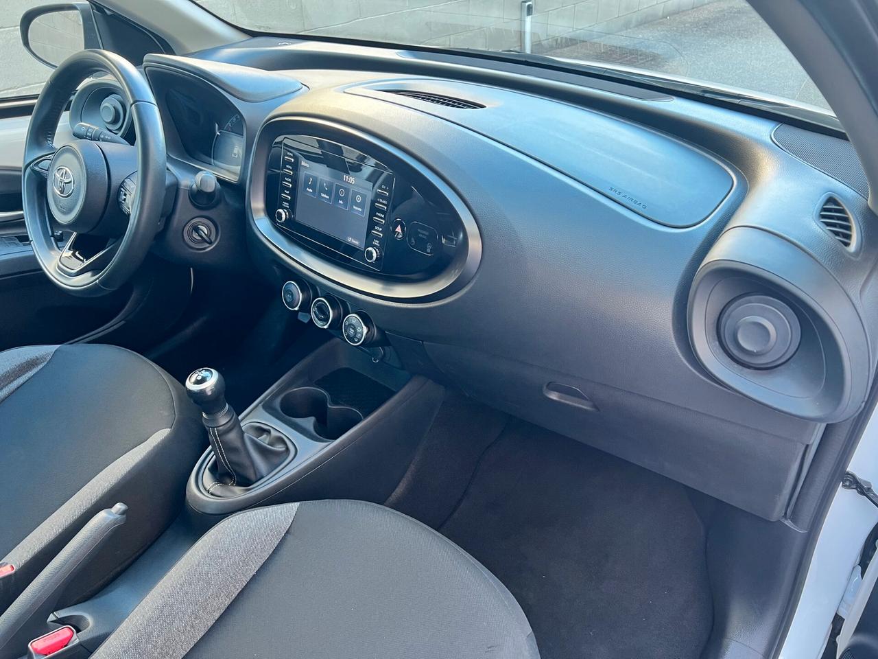 Toyota Aygo X 1.0 benz. 72cv Active CARPLAY/CAMERA/ACC