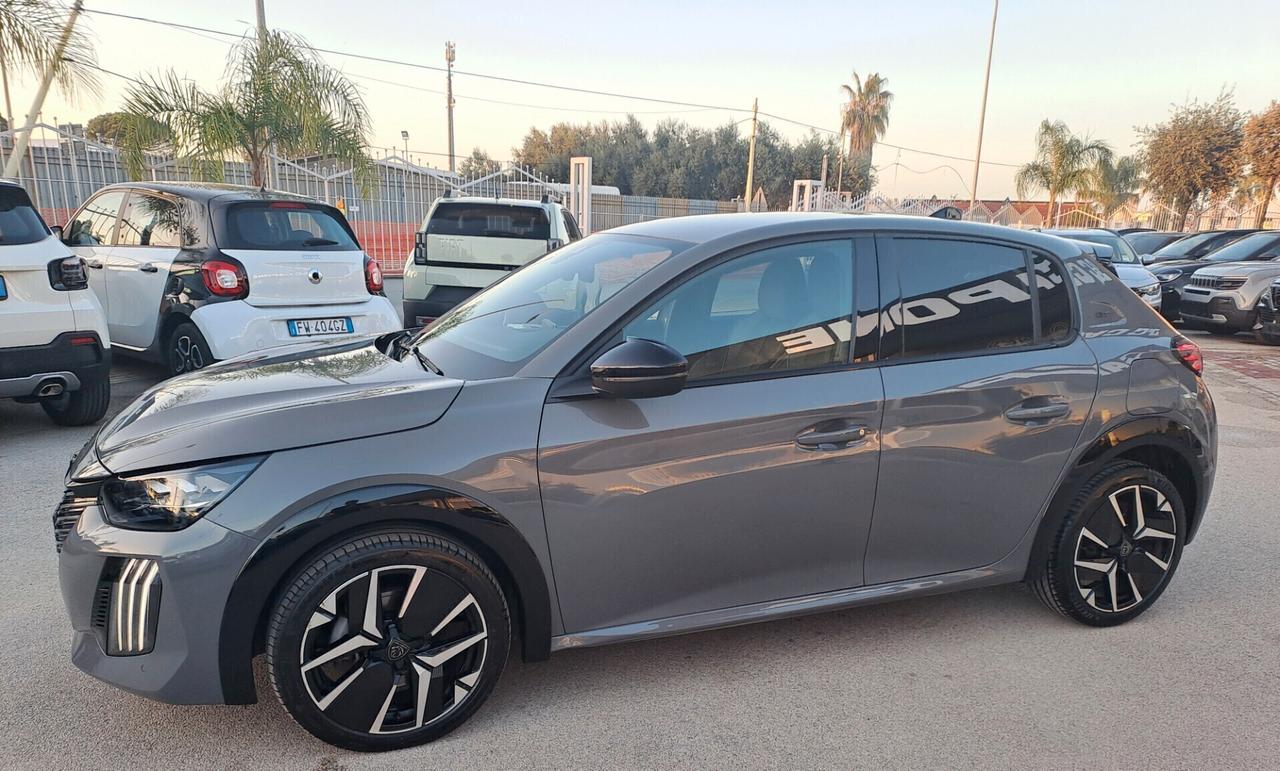 Peugeot 208 1.2 PureTech 100cv GT- 23848 km